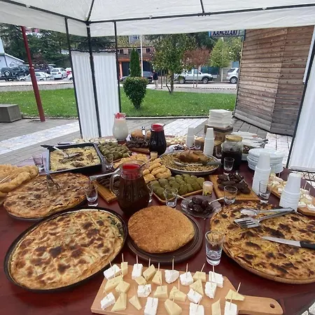 Apartament Qetesia *